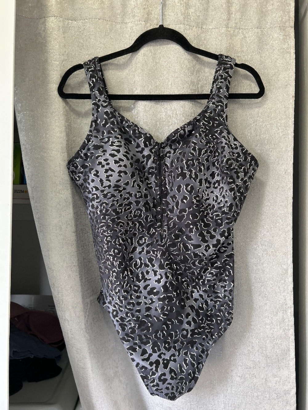 Miraclesuit 16 leopard print nwot